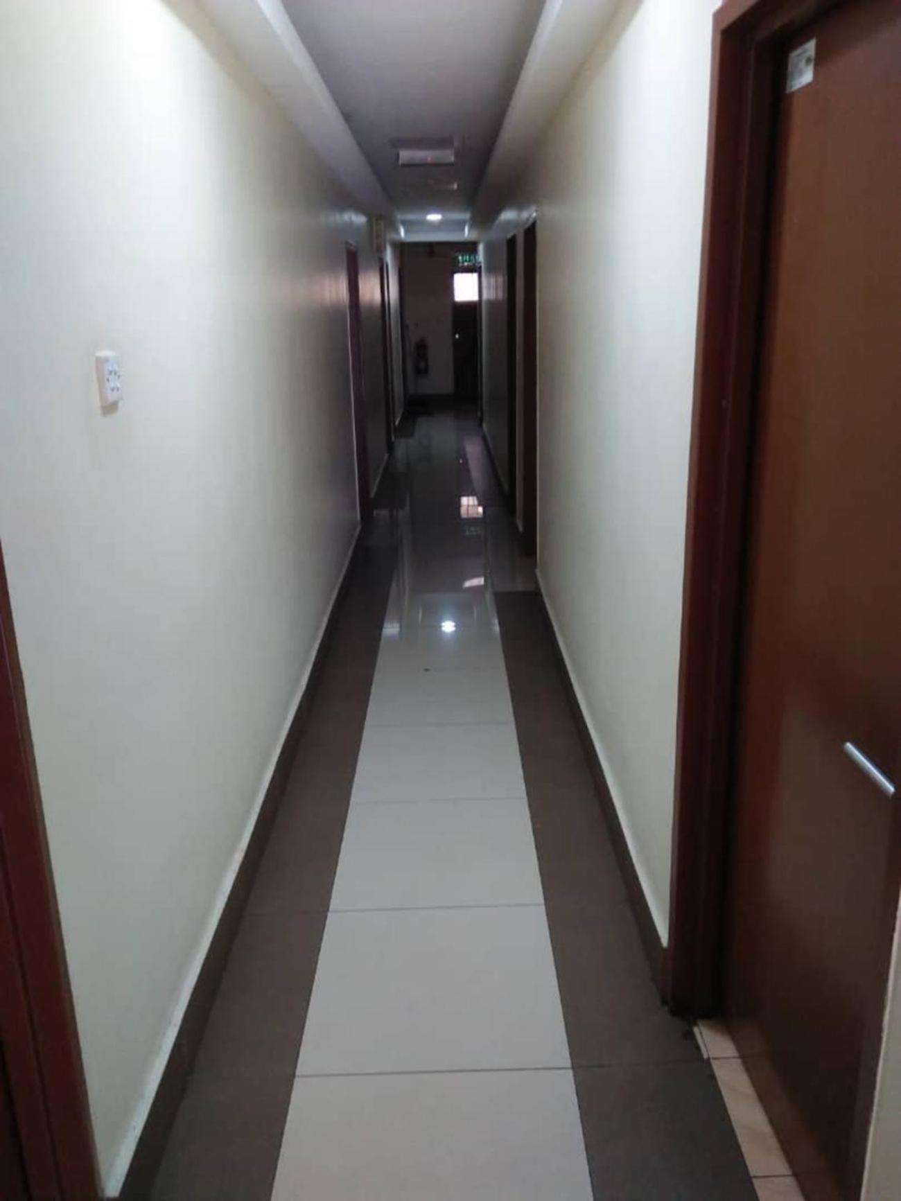 Sv Andalas Hotel Klang Buitenkant foto