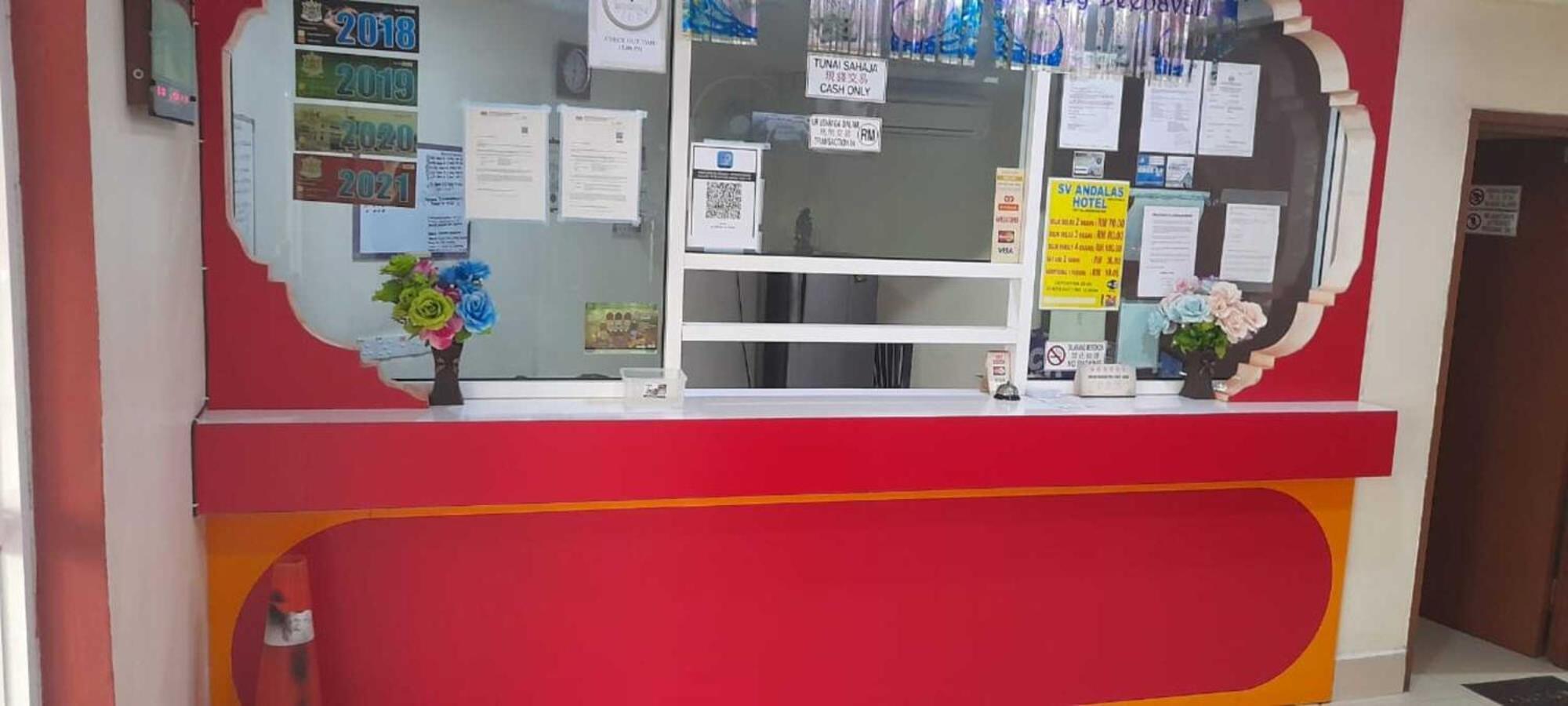 Sv Andalas Hotel Klang Buitenkant foto
